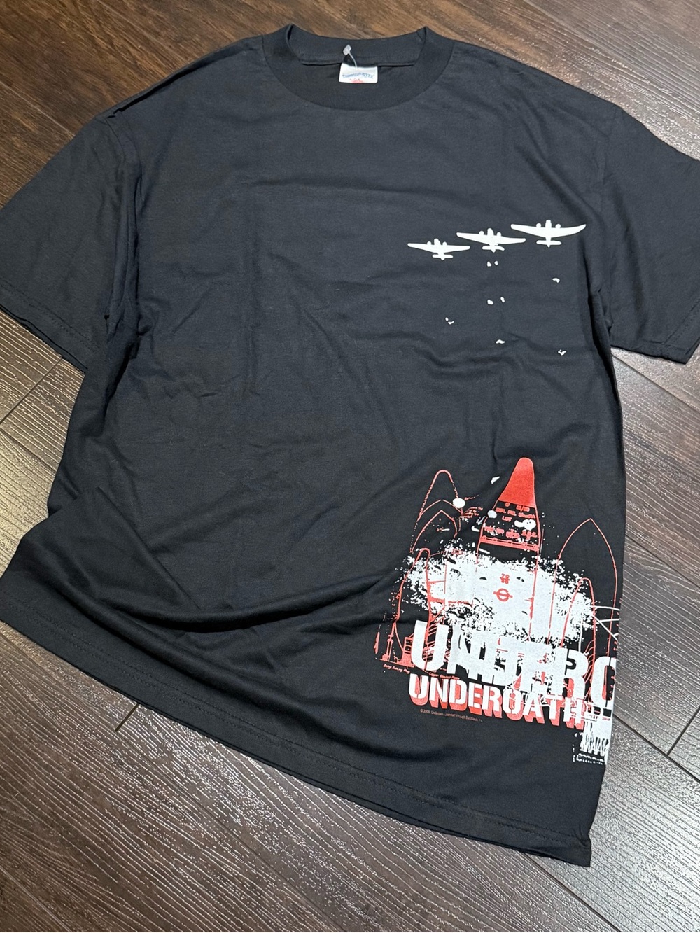 Vintage 2000s Underoath Bomb Gas Mark Emo Post-hardcore Band Promo Tee T-Shirt M